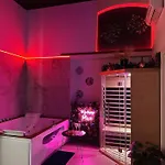 住宿加早餐酒店 Atanasia 阿奇雷亚莱